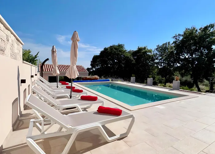 Barbara Villa Umag